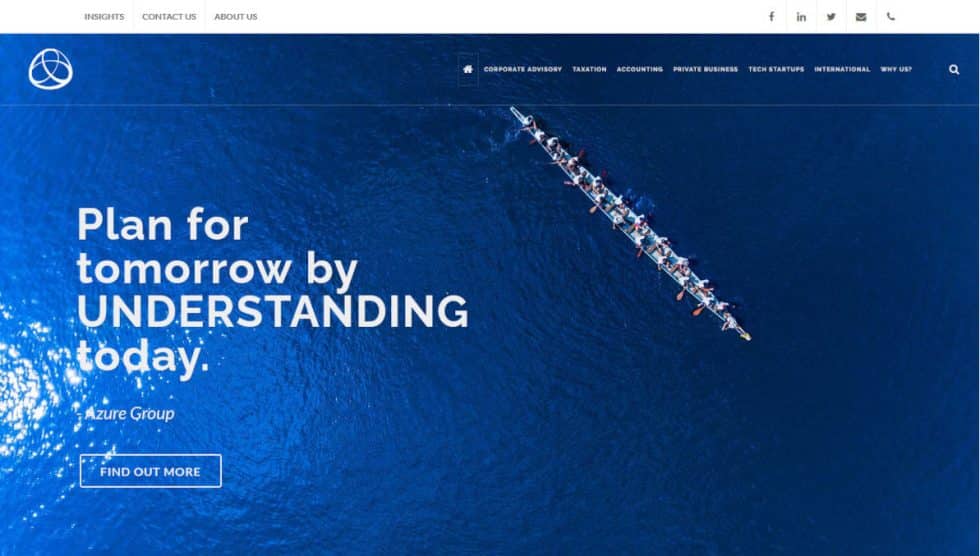 Best Blue Web Design of 2025 | 21 Inspiring Examples 🚀