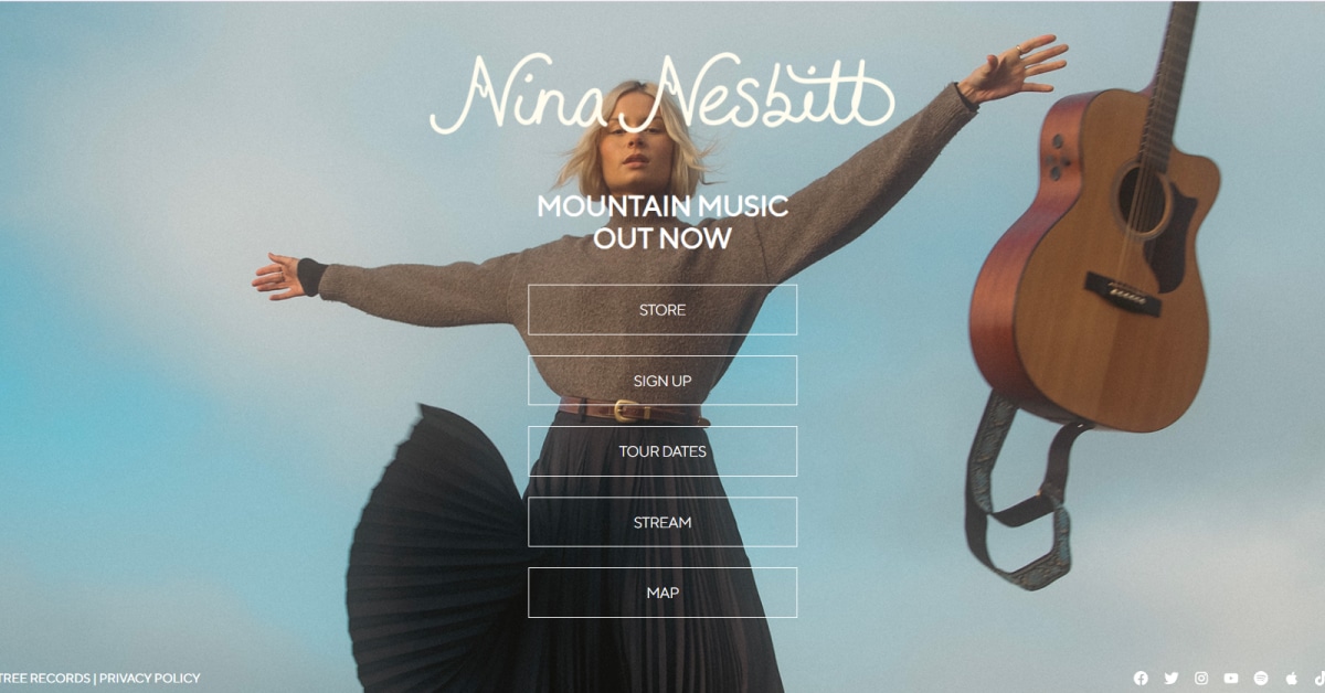 Nina - Singer Website