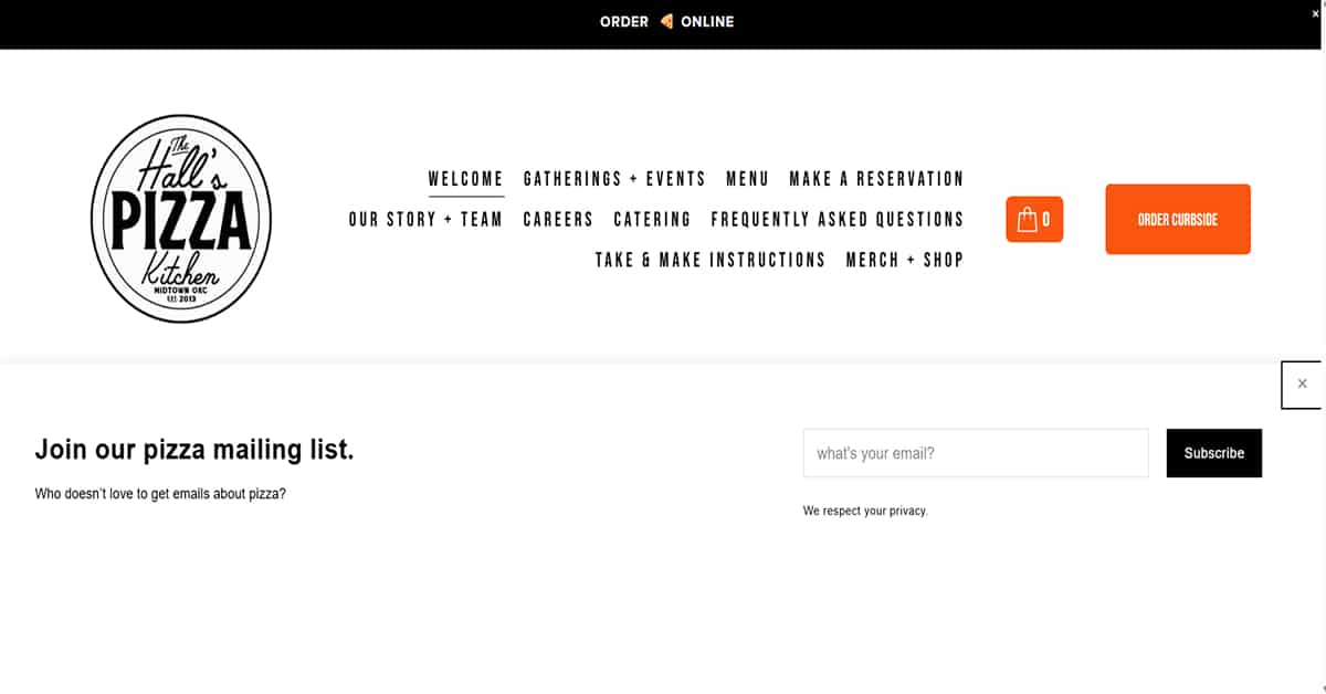 Best Restaurant Websites_The Halls Pizza Kitchen